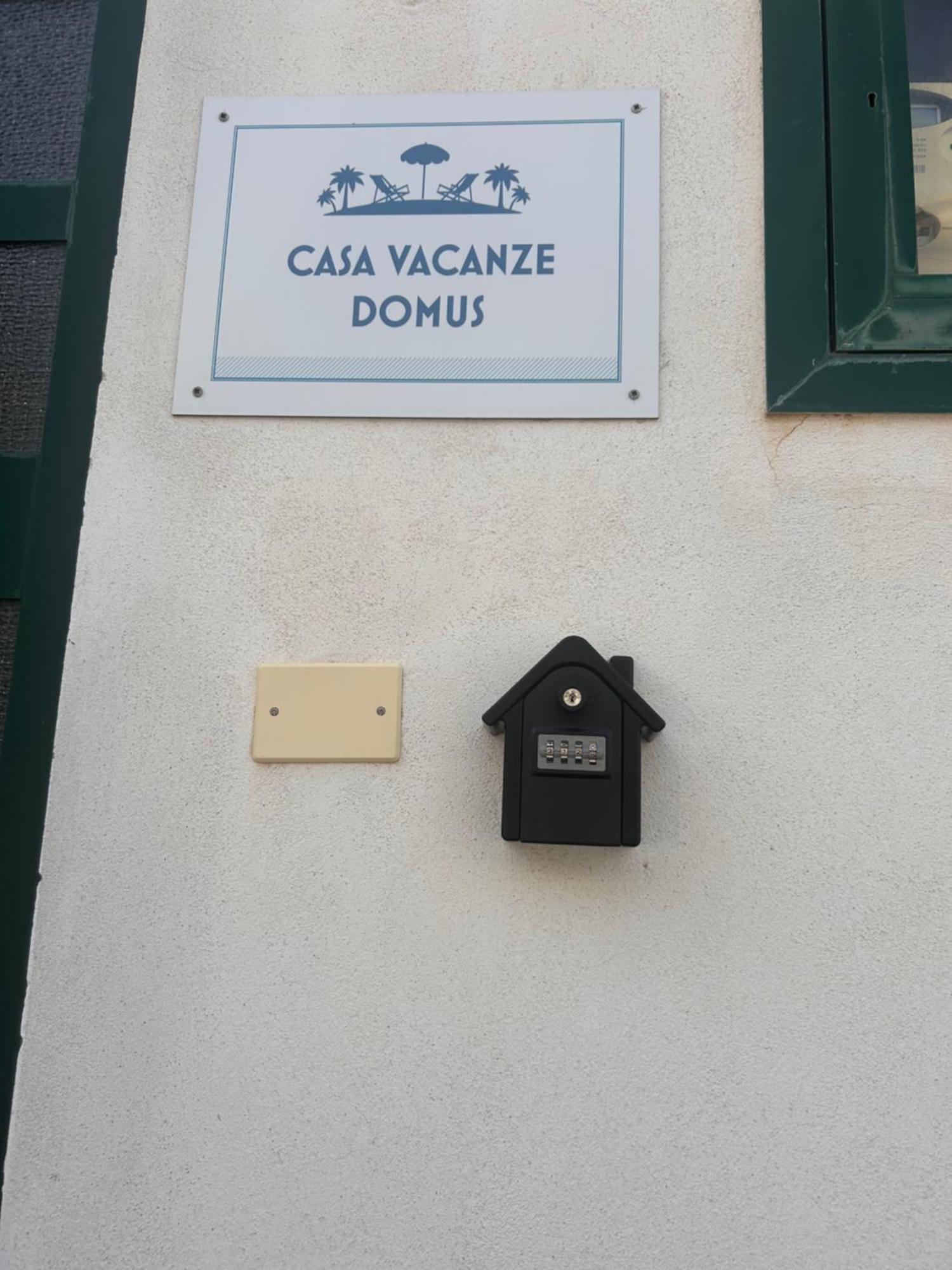 Casa Vacanze Domus เชนโตลา ภายนอก รูปภาพ